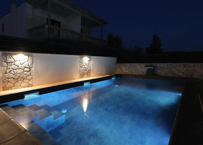 Stanic Villa