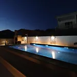 Stanic Villa