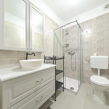 Stanic Villa Seline